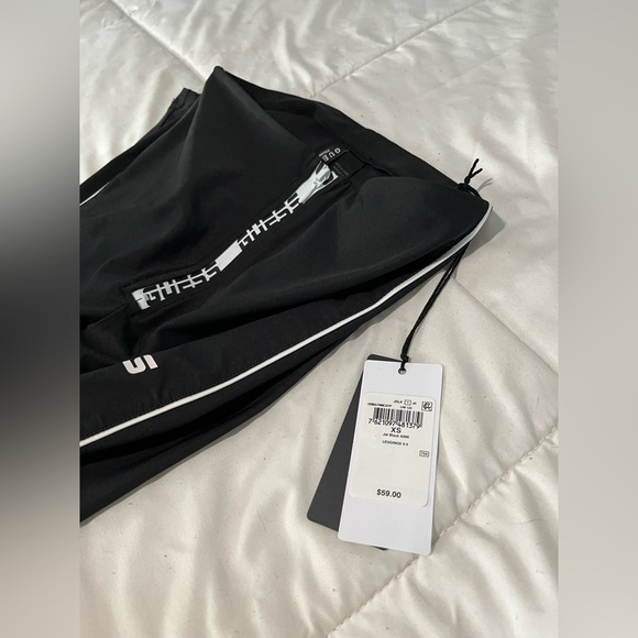 BNWT Guess leggings - Picture 2 of 4